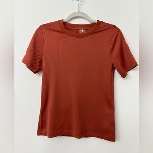CALIA by Carrie Underwood Ribbed Short Sleeve Tee